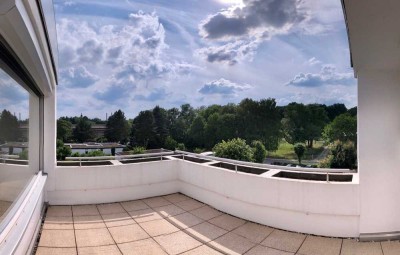 Gepflegte 3-Zimmer-Wohnung mit Dachterrasse, Einbauküche und Stellplatz in Wolfsburg