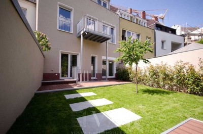 Provisionsfrei - Barrierearme Erdgeschosswohnung für Paare mit tollem Garten in saniertem Altbau