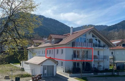 Bad Heilbrunn / 2 Zi-Wohnung 66qm / Neubau 2023 / ruhige Lage