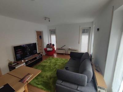 Schöne 2-Zimmer-Wohnung mit Balkon & Tiefgaragenplatz in ruhiger Lage, 53 qm