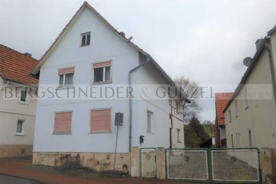 Einfamilienhaus mit großem Grundstück in Meißner**Provisionsfrei**