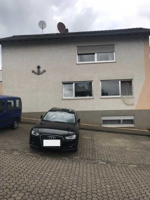 Charmante 3-Zimmer Etagenwohnung mit großer Sonnenterrasse in zentraler Ruhelage