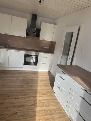 Frisch renovierte 3-Zimmer-Wohnung in zentraler Lage Eberbachs