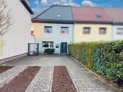Bezugfertges Schollehaus mit 2 Stellplätzen, derzeit reserviert