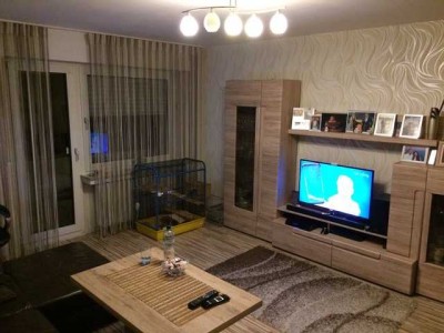 3 Zi. - Wohnung mit Balkon -  von privat