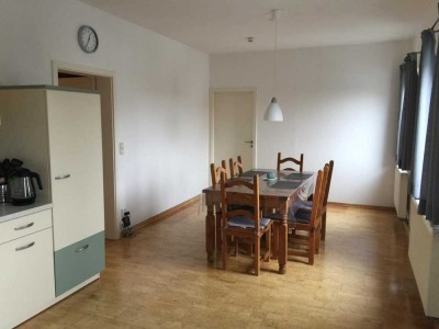 Freundliche 4-Zimmer-Dachgeschosswohnung mit Einbauküche in Schwäbisch Gmünd