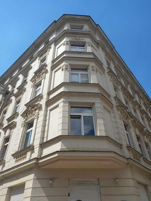 moderne 2-Raum-Wohnung mit Einbauküche