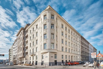 Prestigevolles Altbaujuwel mit klassischem Wiener Charme (Nähe U4 Pilgramgasse)