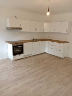 TOP SANIERTE 4-ZIMMERWOHNUNG