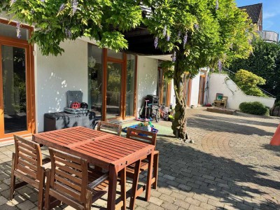 Schöne ruhige 4-Zimmer-Wohnung mit gehobener Ausstattung in Burbach