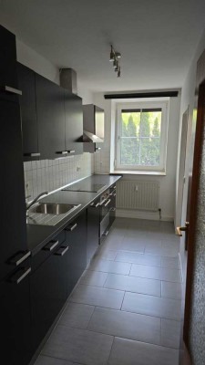 Erdgeschoss, 3 Zimmer, kleiner Garten