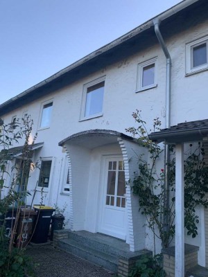 Vermietetes Reihenhaus in elbnaher Lage in Wedel