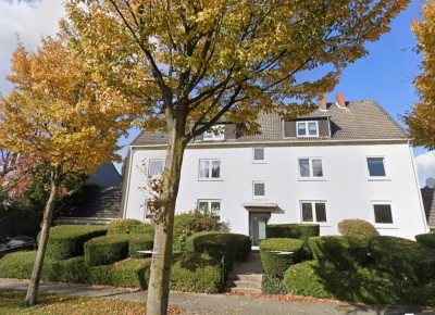 Helle 4-Zimmer Dachgeschosswohnung in Gelsenkirchen-Buer Mitte, Nähe Fachhochschule