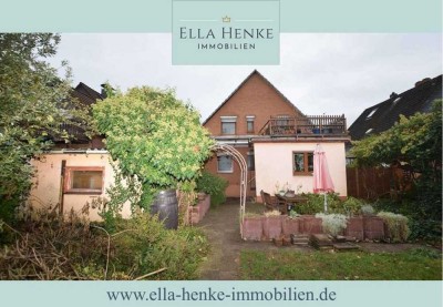 Gepflegtes, gemütliches Zweifamilienhaus mit 2 Bädern, Keller + Garage