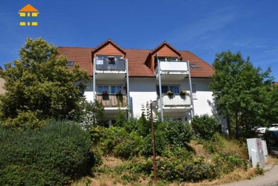 *Vermietete 4-Raum-Wohnung mit Balkon & Stellplatz in beliebter Wohngegend zum Verkauf*