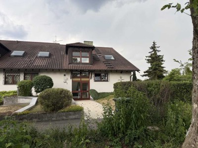 Top-Lage: 3-Zimmer-Erdgeschosswohnung mit großem Garten in Leonberg/Golfplatz
