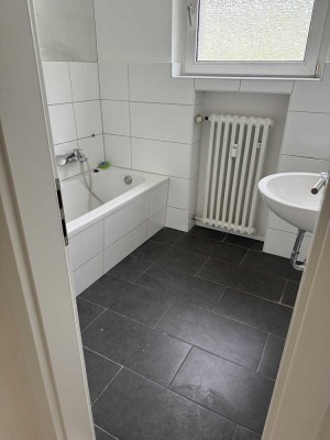 Frischrenovierte 3-Zimmer-Wohnung mit Balkon in Erkrath