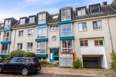 Bremen-Schwachhausen: 1-Zimmer-Hochparterrewohnung mit großer Terrasse & Tiefgaragenstellplatz