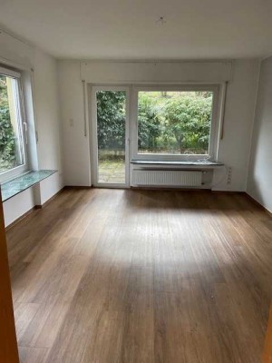 Freundliche 3,5-Zimmer-Wohnung mit Terrasse, Garten und EBK in Kreuztal-Fellinghausen