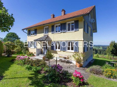 Authentisches Bauernhaus mit traumhaftem Weitblick