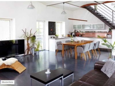 Provisionsfrei 3 Zimmer - Wohnung mit Loggia