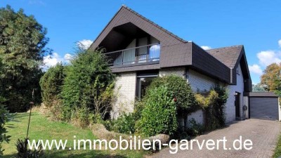 Großzügige Familienoase! Schönes Einfamilienhaus mit Flair. Garten und Garage. Ruhige Lage in Borken