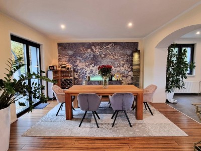 FAMILIENDOMIZIL MIT SCHWIMMTEICH