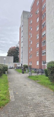 1-Zimmer Wohnung mit Balkon und Garage in der Nähe der Audi