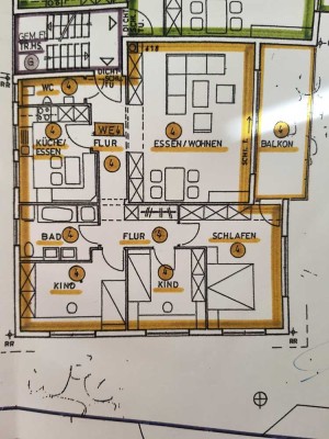 Sonnige 4-Zimmer Wohnung mit Balkon im 2. OG in Ulm-Lehr