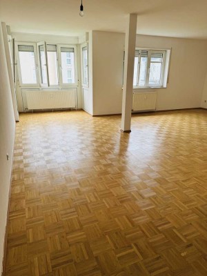 2-Zimmer Wohnung mit Garagenstellplatz in Rastatt / Stadtmitte