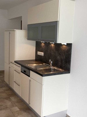 helle 2-Zi.-Erdgeschosswohnung mit Südterrasse, Bergblick, eigenem Garten in Wertach