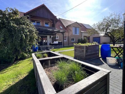 Ideal für Familien mit viel Platzbedarf - saniertes Wohnhaus plus Nebengebäude Nähe Don!