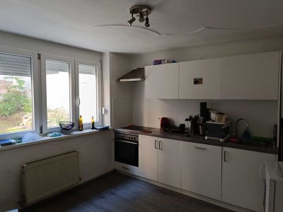 Große 2-Zimmer-Wohnung in der FuZo – extrem zentral!