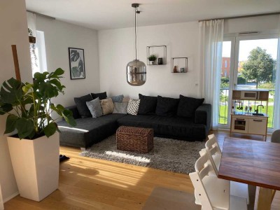 Neuwertige 4-Zimmer-Wohnung direkt am Neubaugebiet Vaterstettens
