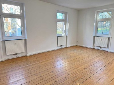 DIELEN Liebhaber aufgepasst * hohe Decken * Stadtparklage * XL Zimmer + Wohnküche REONVIERT