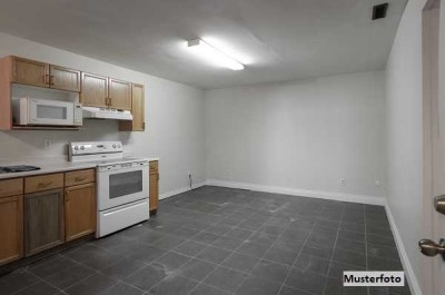 2-Zimmer-Wohnung – Terrasse + TG-Stellplatz inklusive