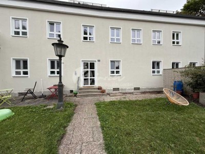 1 Zimmer Apartment - idyllische Lage in
der Innenstadt - Küchenzeile