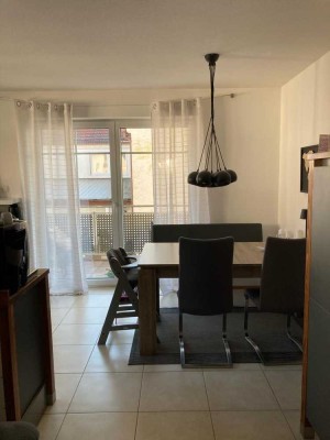 Helle 3-Zimmer-Wohnung im KfW 55 Haus mit Pelletheizung