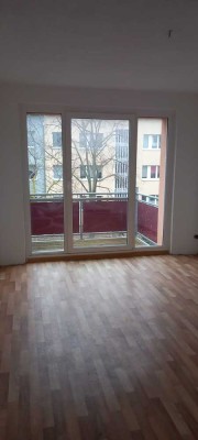 2 Monate mietfrei: 3-ZKB-Dachgeschosswohnung in Wettin Löbejün
