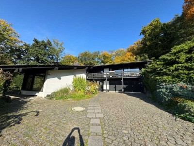Architektenhaus mit Einliegerwohnung in gefragter Wohnlage von Königswinter-Oberdollendorf