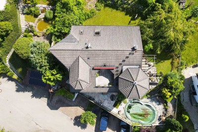 • Idyllisches Wohnen trifft Exklusivität • traumhafte Immobilie mit Pool in Bodenseeregion