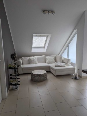 Moderne 3-Zimmer Maisonette-Wohnung mit Tiefgarage in Hofheim am Taunus