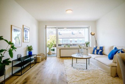 Einzugsbereit nach umfassender Renovierung - 3 Zimmer Wohnung mit Stil