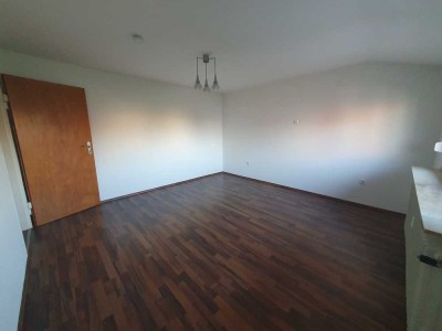 Helle 3-Zimmer Dachgeschosswohnung in Mannheim-Gartenstadt