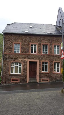 Schöne Erdgeschosswohnung in stilvollem Winzerhaus