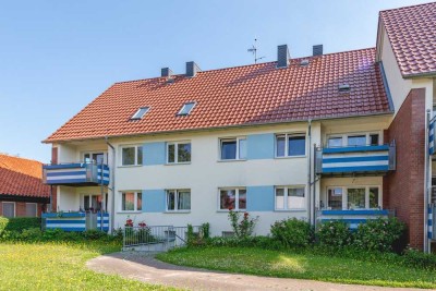 Renoviertes Wohnjuwel mit lichtdurchfluteten Räumen (WBS erforderlich)