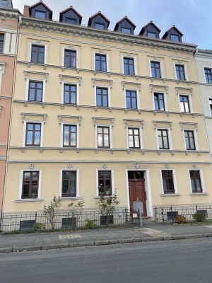 2 Jahre fest! Dachgeschoss, 3 Zimmer mit Sichtbalken und offener Küche