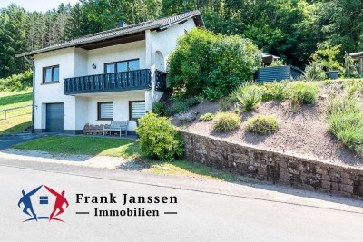 Einfamilienhaus in Seffern - Wärmepumpe & PV-Anlage - 4 Schlafzimmer - ruhige Lage &  Garten