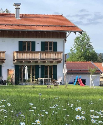 Preiswertes, großes und neuwertiges 5-Zimmer-Haus in Fischbachau-Aurach