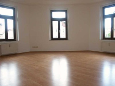 NEU I Mega großes Wohnzimmer I 2 Zimmer I Gohlis I EBK I Kapitalanlage
